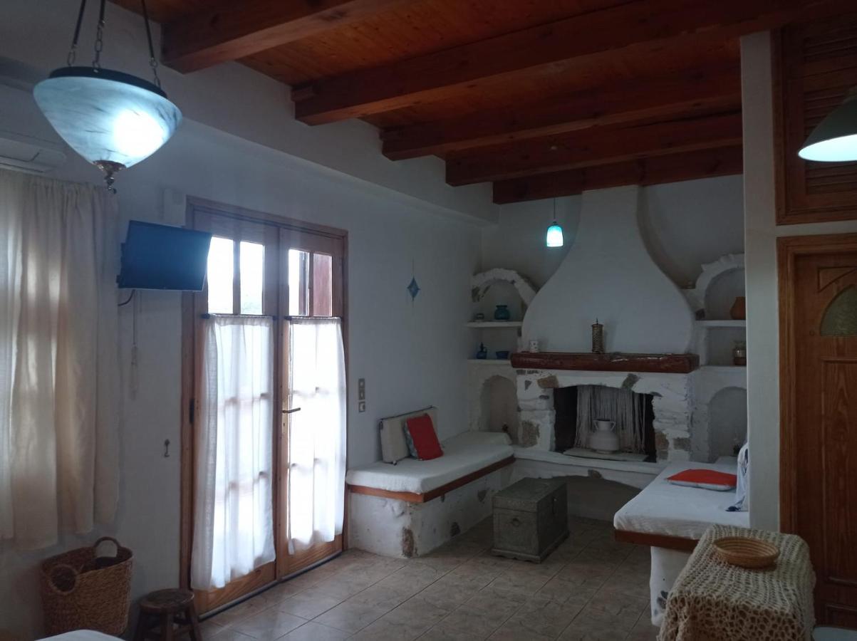 Harmonic Place Loutraki Exterior foto